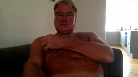 Snapshot of endurado chatting on 09-22-25, 08:49 endurado online show from 09-22-25, 08:49