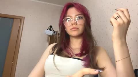 Margot online show from 04-19-26, 06:10