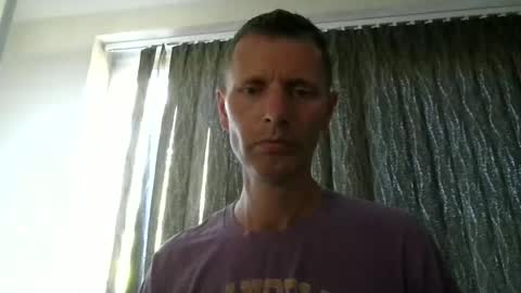 EnglishGuy183 online show from 07-06-26, 05:04