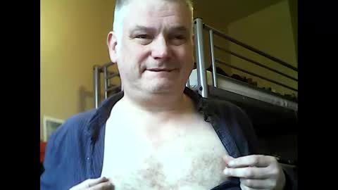 Snapshot of englishguysurrey chatting on 11-07-25, 10:26 englishguysurrey online show from 11-07-25, 10:26