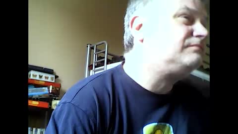 Snapshot of englishguysurrey chatting on 04-09-26, 08:31 englishguysurrey online show from 04-09-26, 08:31