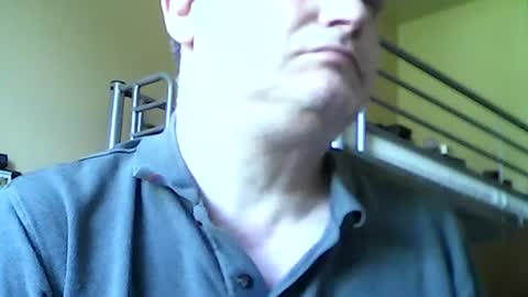 Snapshot of englishguysurrey chatting on 06-24-26, 09:08 englishguysurrey online show from 06-24-26, 09:08
