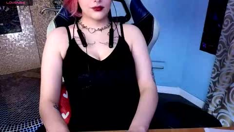 enifery online show from 02-19-26, 06:26