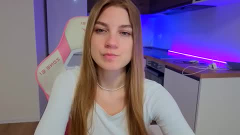 enjoyeverymoment_ online show from 04-22-26, 07:26