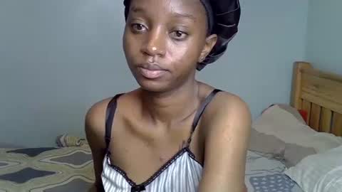 enkarxx online show from 03-10-25, 03:23