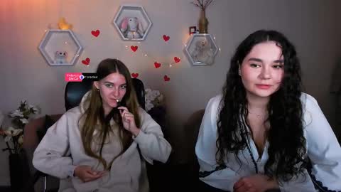 Snapshot of enny_mrr chatting on 02-27-25, 03:59 enny_mrr online show from 02-27-25, 03:59