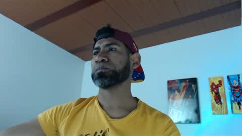 Snapshot of enriblack92 chatting on 12-26-24, 02:16 enriblack92 online show from 12-26-24, 02:16