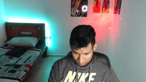 Snapshot of enriblack92 chatting on 12-28-24, 02:43 enriblack92 online show from 12-28-24, 02:43