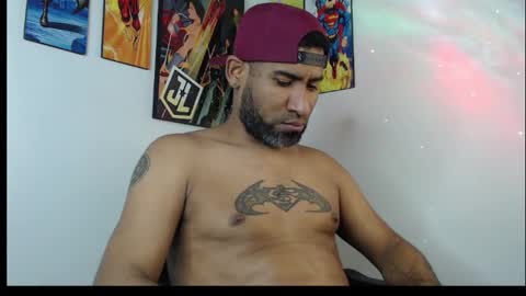 Snapshot of enriblack92 chatting on 02-08-25, 03:52 enriblack92 online show from 02-08-25, 03:52