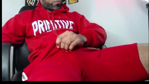 Snapshot of enriblack92 chatting on 02-19-25, 11:57 enriblack92 online show from 02-19-25, 11:57