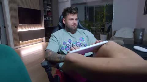 Erik online show from 03-03-25, 10:10