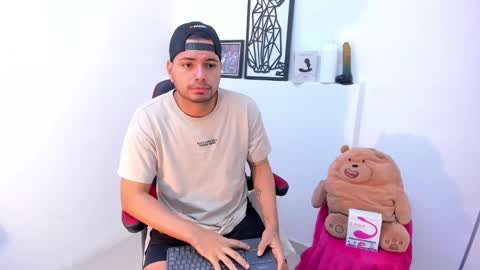 enrique online show from 01-13-25, 11:52