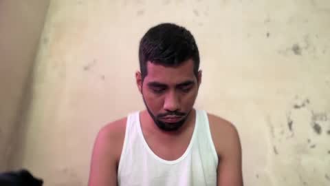 Enriquegc197 online show from 01-01-25, 02:20