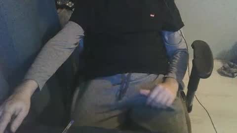 Snapshot of enriquexxx21xxx chatting on 02-02-26, 04:38 enriquexxx21xxx online show from 02-02-26, 04:38