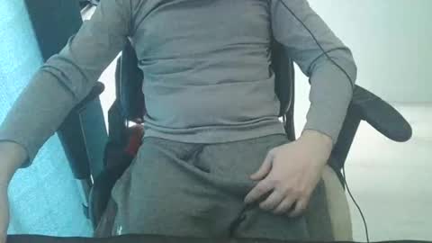 enriquexxx21xxx online show from 04-15-26, 09:49