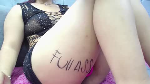 Snapshot of eny_dirty chatting on 01-28-25, 03:57 Enny Dirty online show from 01-28-25, 03:57