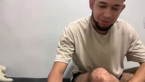 Snapshot of enyel_100 chatting on 01-12-26, 10:20 enyel_100 online show from 01-12-26, 10:20