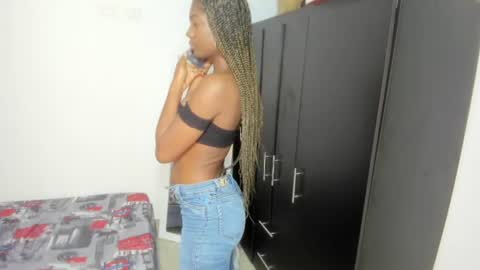 Angela online show from 11-03-25, 07:04