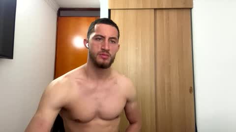 Snapshot of enzo_savage chatting on 04-22-26, 10:22 enzo_savage online show from 04-22-26, 10:22