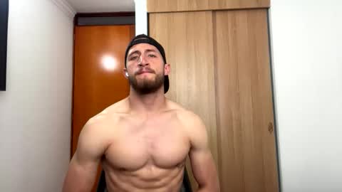 Snapshot of enzo_savage chatting on 05-08-26, 07:30 enzo_savage online show from 05-08-26, 07:30