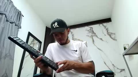    online show from 02-01-26, 04:11