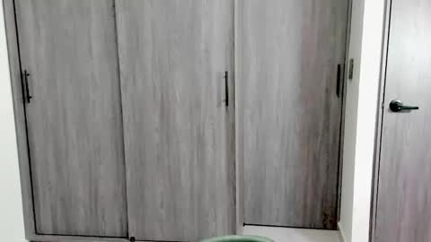 Leyla online show from 10-08-25, 08:28