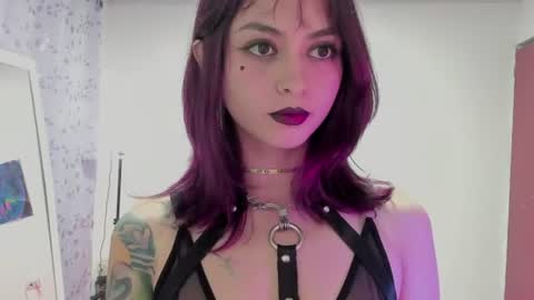 Leyla online show from 06-20-26, 01:41
