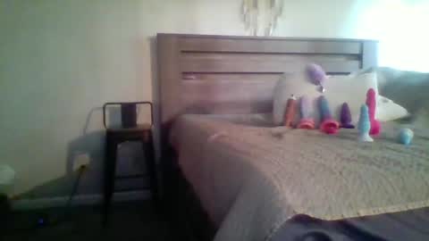 Snapshot of ephixa37s chatting on 12-30-24, 01:47 ephixa37s online show from 12-30-24, 01:47