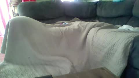 Snapshot of ephixa37s chatting on 03-01-25, 03:27 ephixa37s online show from 03-01-25, 03:27