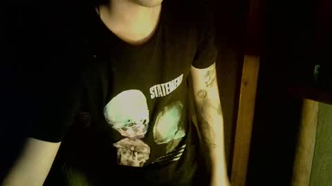 Snapshot of epizness chatting on 03-07-25, 05:40 Kris online show from 03-07-25, 05:40