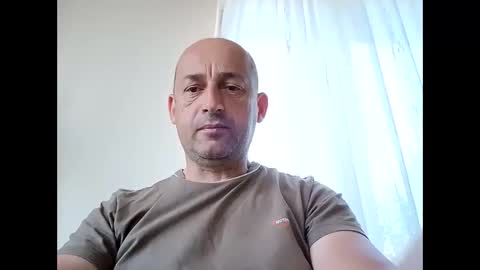 Snapshot of epu17 chatting on 05-26-26, 03:46 epu17 online show from 05-26-26, 03:46