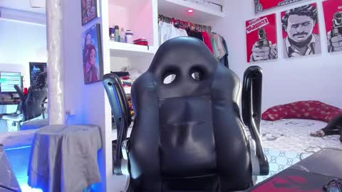 Tht BOSS Eren online show from 09-14-25, 04:55