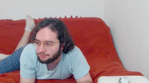 Snapshot of eren_jaeger2000 chatting on 11-20-25, 04:45 Eren online show from 11-20-25, 04:45