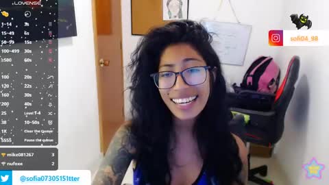 Snapshot of eren_mikasa chatting on 05-15-26, 11:12 sofia online show from 05-15-26, 11:12