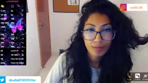 Snapshot of eren_mikasa chatting on 06-13-26, 01:58 sofia online show from 06-13-26, 01:58