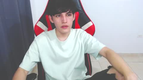 eren_tatakae online show from 12-22-24, 12:07