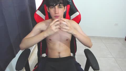 eren_tatakae online show from 01-25-25, 09:04