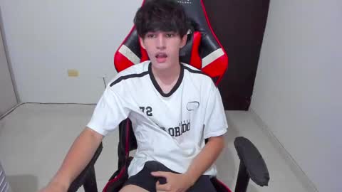 eren_tatakae online show from 04-06-26, 01:36