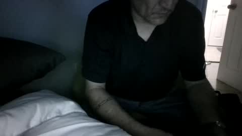 Snapshot of eric4698523103 chatting on 06-06-26, 10:09 eric4698523103 online show from 06-06-26, 10:09