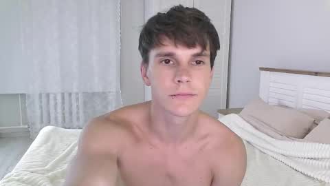 Eric Crush online show from 12-03-25, 03:47