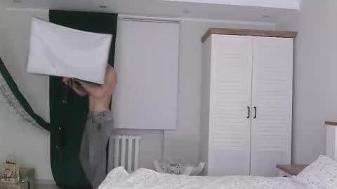 Eric Crush online show from 02-02-26, 03:38