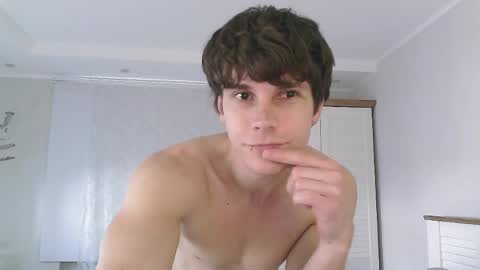 Eric Crush online show from 06-03-26, 04:26