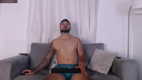 Eric Evans online show from 10-23-25, 03:39