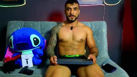 Brayan online show from 11-25-25, 02:22