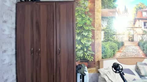 Eric online show from 11-12-25, 02:28