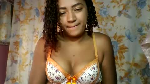 erica0586 online show from 09-22-25, 07:54