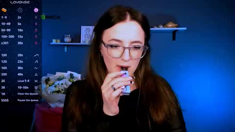 Snapshot of erica_breeze chatting on 11-05-25, 08:42 your dear Erica online show from 11-05-25, 08:42