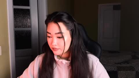 Erica Wayne online show from 01-12-25, 01:27