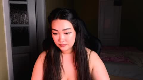 Erica Wayne online show from 01-26-25, 05:13