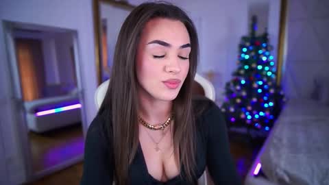 Erica online show from 12-23-25, 08:12